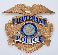 Obsolete Oklahoma Police Lieutenant Badge (Cap Piece) Entenmann-Rovin State Seal