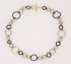 18K Gold Sarah Graham Pebble Large Link Necklace